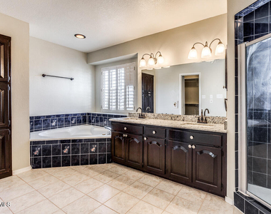 6104 La Posta Drive - Photo Thumbnail 25