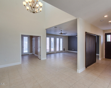 5353 Jack Marcus Drive - Photo Thumbnail 8