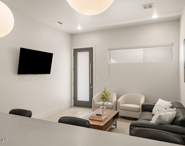 828 Acton Street - Photo Thumbnail 14