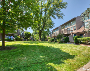 1465 Putnam Avenue - Photo Thumbnail 27