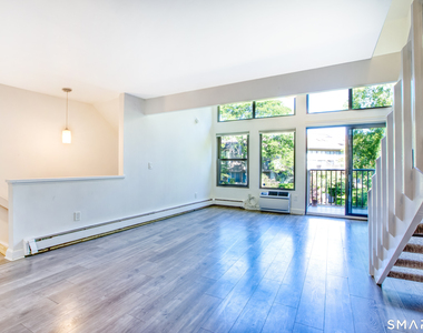 1465 Putnam Avenue - Photo Thumbnail 5