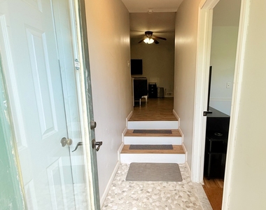 116 River Road - Photo Thumbnail 5