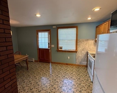 17 New Hampshire Drive - Photo Thumbnail 1