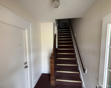 133 Eastern Drive - Photo Thumbnail 6