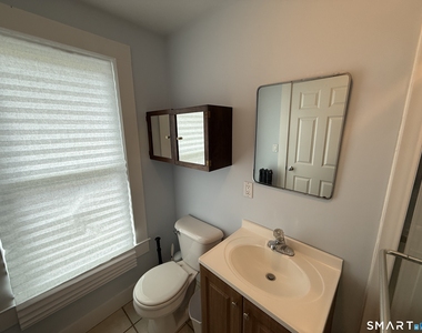133 Eastern Drive - Photo Thumbnail 5