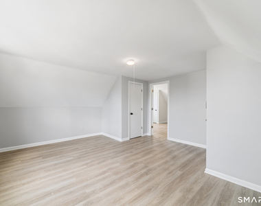 714 B Madison Avenue - Photo Thumbnail 3