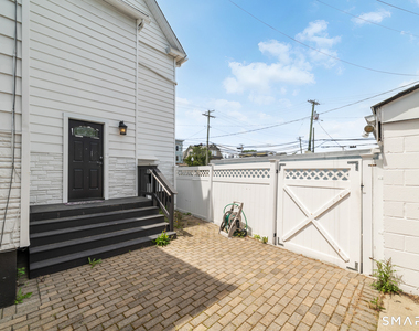 714 B Madison Avenue - Photo Thumbnail 13