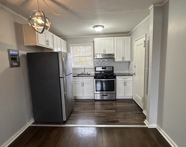 114 Hillcrest Avenue - Photo Thumbnail 6