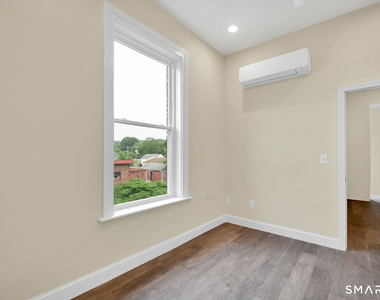 120 Main Street - Photo Thumbnail 5