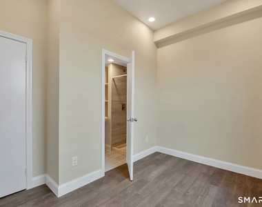 120 Main Street - Photo Thumbnail 6
