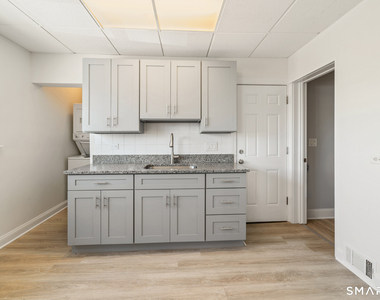 714 A Madison Avenue - Photo Thumbnail 5