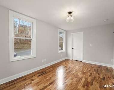 49 Long Hill Avenue - Photo Thumbnail 7