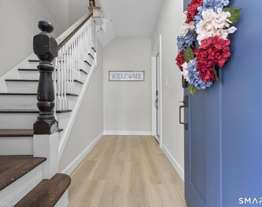 270 Elm Street - Photo Thumbnail 8