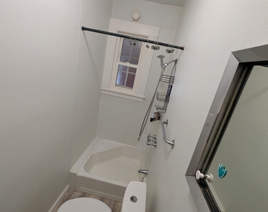 23 Lyman Street - Photo Thumbnail 7