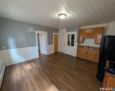 23 Lyman Street - Photo Thumbnail 4