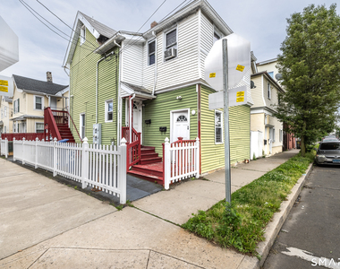 1254 Pembroke Street - Photo Thumbnail 11