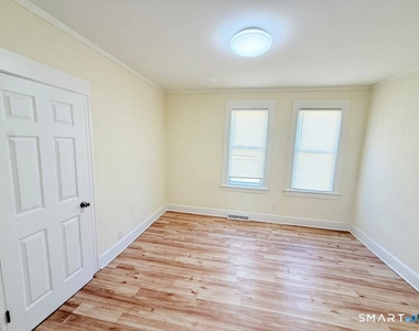 101 Prince Street - Photo Thumbnail 7