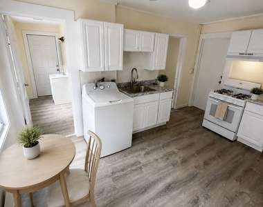 6 East Walnut Street - Photo Thumbnail 5