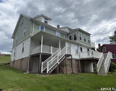 131 Eastern Drive - Photo Thumbnail 13