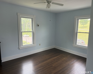 131 Eastern Drive - Photo Thumbnail 10