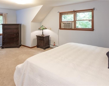 42 South Road - Photo Thumbnail 16