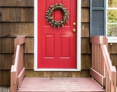 42 South Road - Photo Thumbnail 3