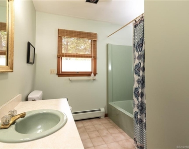 42 South Road - Photo Thumbnail 13