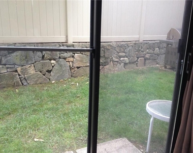 60 Lawn Avenue - Photo Thumbnail 20