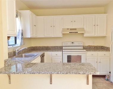 60 Lawn Avenue - Photo Thumbnail 1
