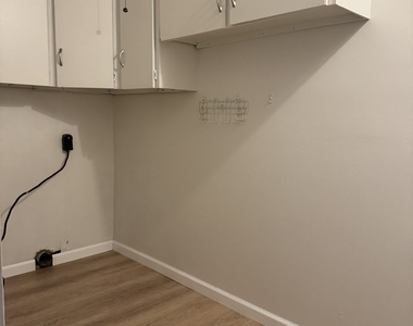 5 Webster Drive - Photo Thumbnail 13