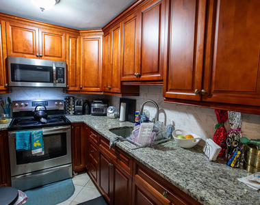 309 Ely Avenue - Photo Thumbnail 9