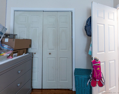 309 Ely Avenue - Photo Thumbnail 13