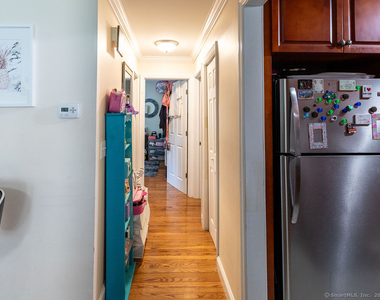 309 Ely Avenue - Photo Thumbnail 11