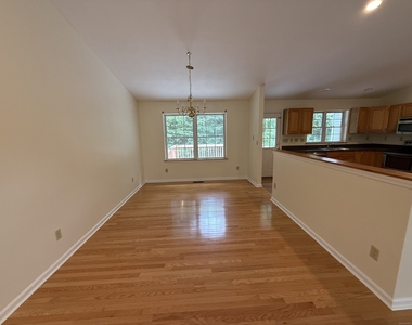 183 Osborn Road - Photo Thumbnail 7