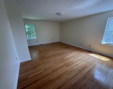 183 Osborn Road - Photo Thumbnail 9