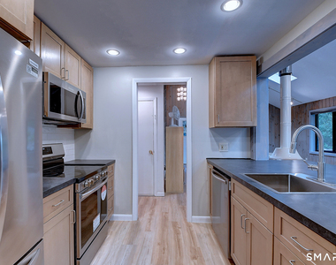 96 Indian Spring Road - Photo Thumbnail 13