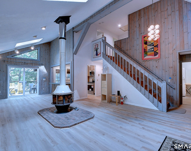 96 Indian Spring Road - Photo Thumbnail 5
