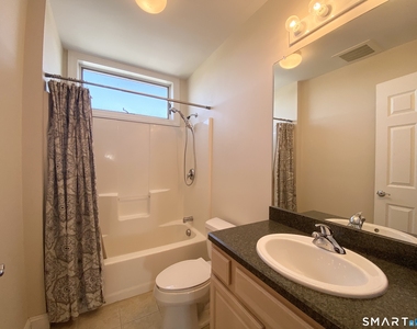 343 Beach Street - Photo Thumbnail 25
