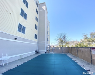 343 Beach Street - Photo Thumbnail 5