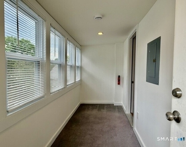 10 Wells Avenue - Photo Thumbnail 10