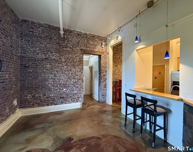 43 Chestnut Street - Photo Thumbnail 1