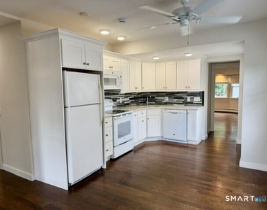10 Wells Avenue - Photo Thumbnail 3
