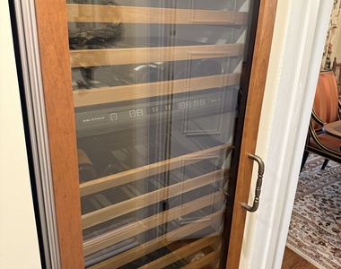 506 Roslyn Place - Photo Thumbnail 19