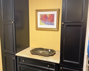 506 Roslyn Place - Photo Thumbnail 31