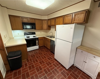 5895 Heckert Rd - Photo Thumbnail 3