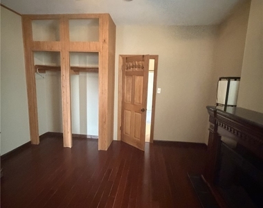 546 California Ave - Photo Thumbnail 12