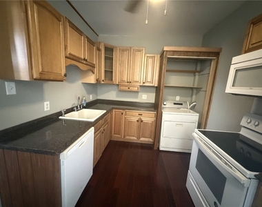 546 California Ave - Photo Thumbnail 8
