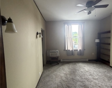 546 California Ave - Photo Thumbnail 7