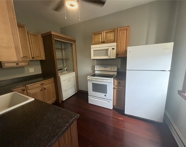 546 California Ave - Photo Thumbnail 9