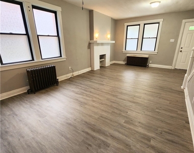 4303 Ludwick St - Photo Thumbnail 3